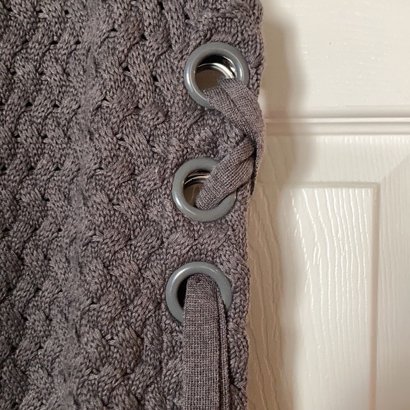 Parker NWT grey sweater sleeveless Size S - Picture 2 of 4